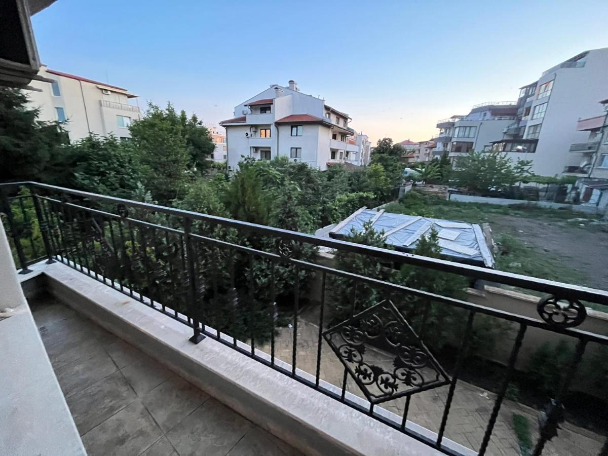 Vqra Sarafovo Apartment Burgas Exterior photo